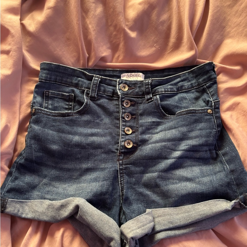 Adiva Women's Classic Blue Denim Shorts